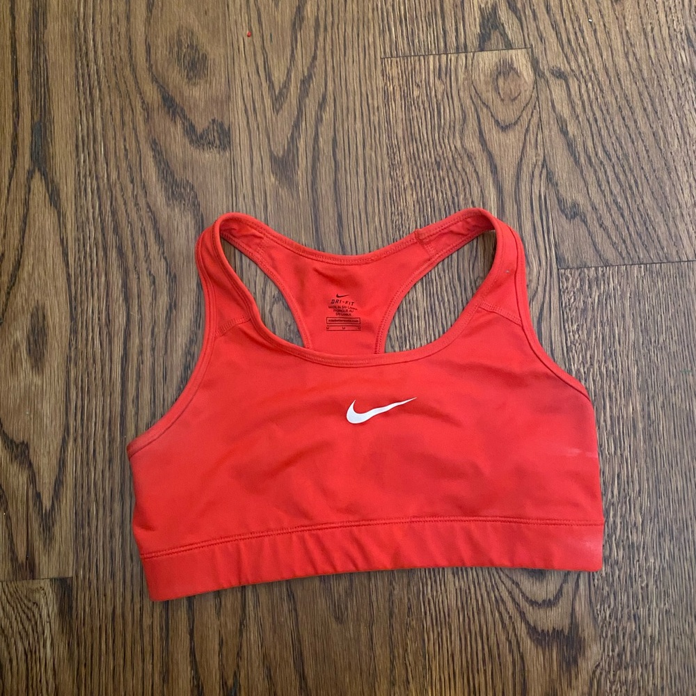 NIKE women’s sports bra.